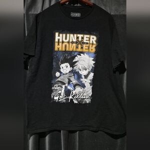 Hunter Graphic Tee - Black and Gold